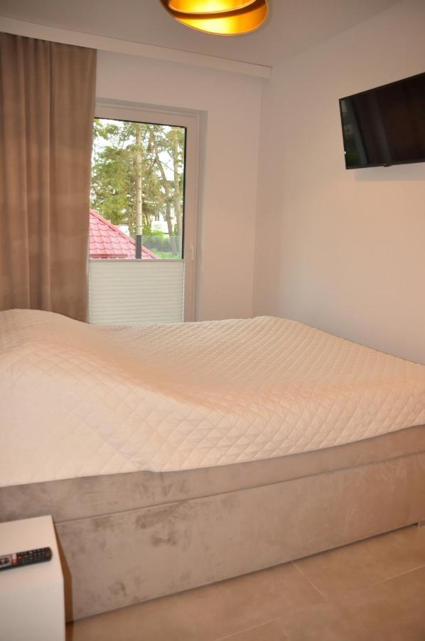 Apartament Dorado Миелно Екстериор снимка